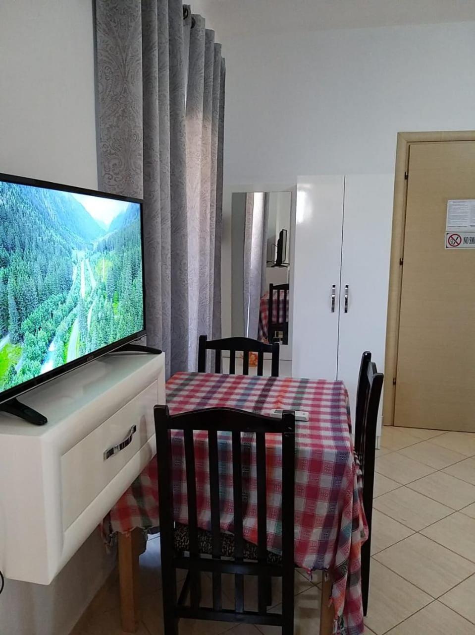 Villa Sarti 사밀 외부 사진