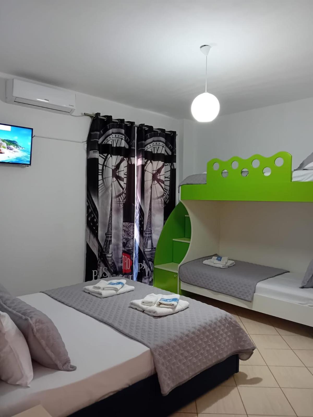 Villa Sarti 사밀 외부 사진