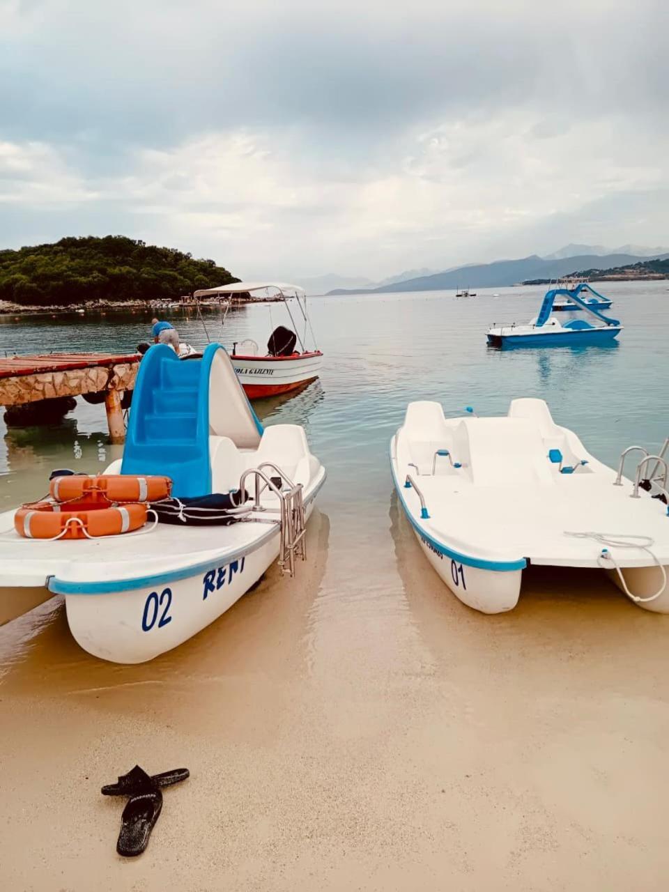 Villa Sarti 사밀 외부 사진