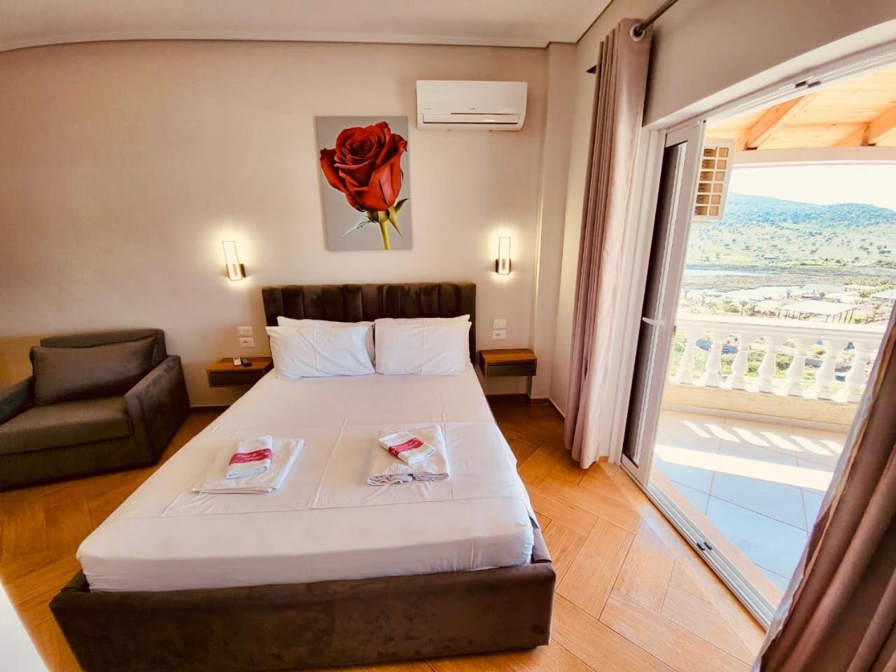 Villa Sarti 사밀 외부 사진