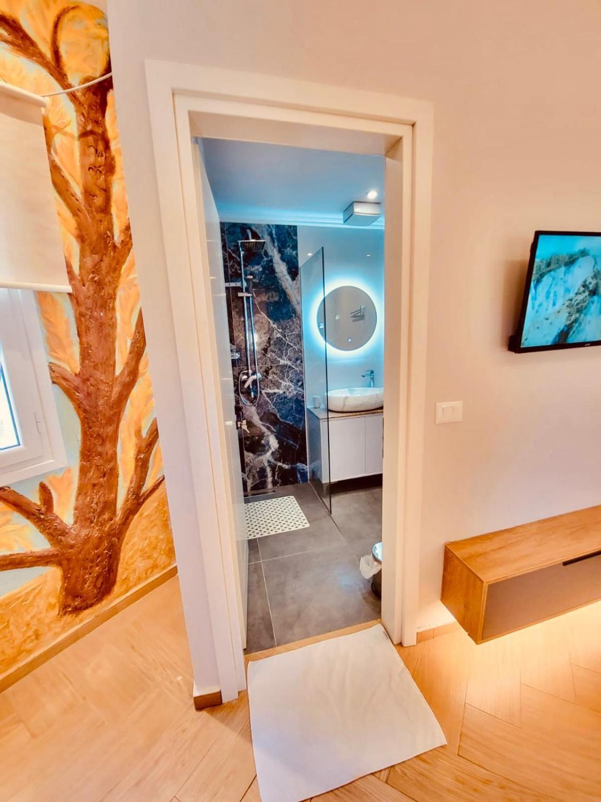 Villa Sarti 사밀 외부 사진